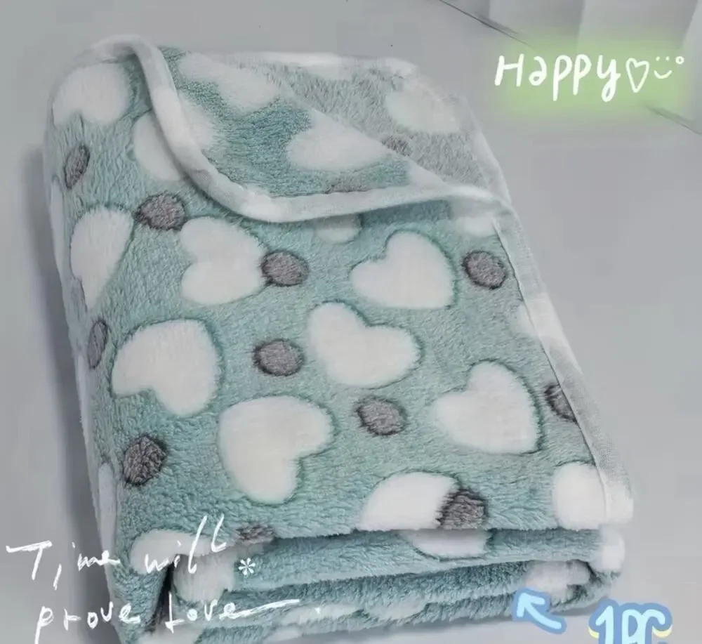 Pet Blanket,Faux Fur Plush Blanket Size 20 X 29“ Medium New In Package
